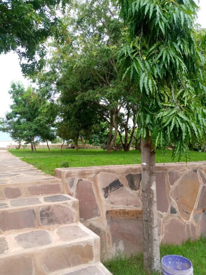 Coast View Resort Кигома Экстерьер фото